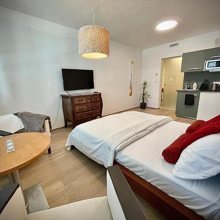 Harfa Apartment 30 Prag Dış mekan fotoğraf